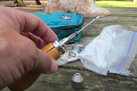 threading an awl