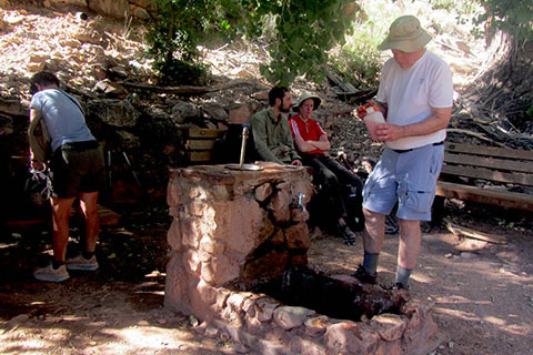 The Indian Garden rest area on the Bright Angel Trail - Grand Canyon